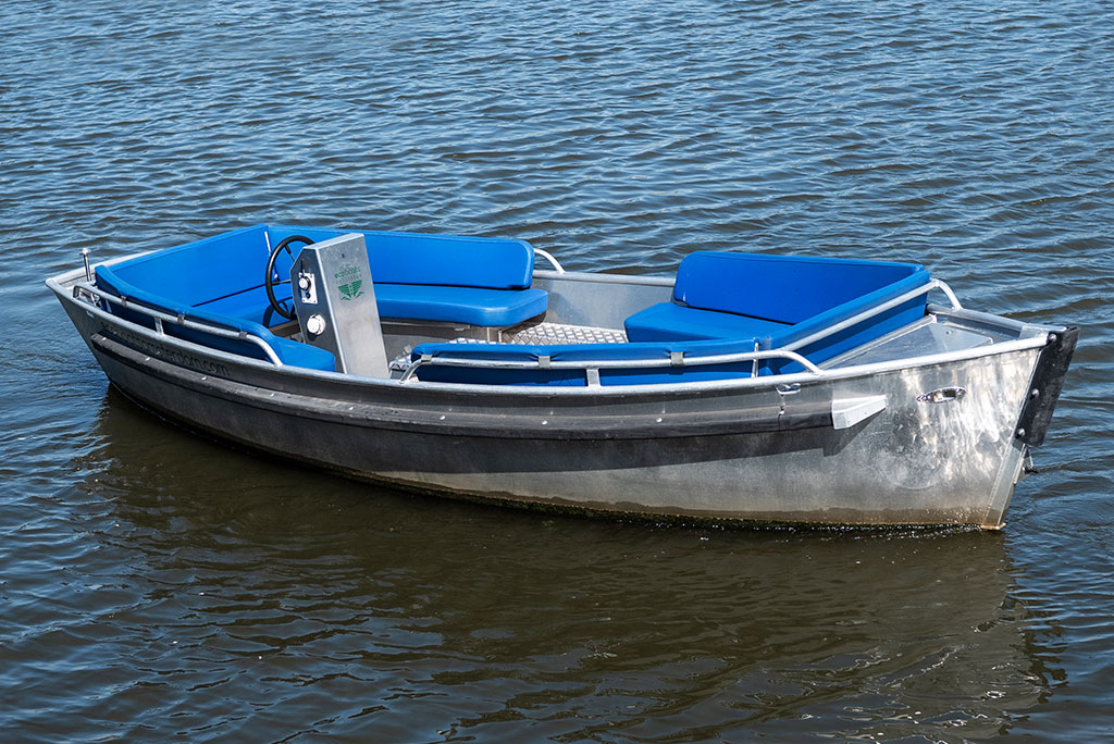 Amstel Boat for 7 People